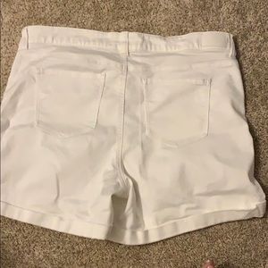 Celebrity Pink Shorts - Like new! Only worn once! White jean short Celebrity Pink Shorts - Like new! Only worn once! White jean short